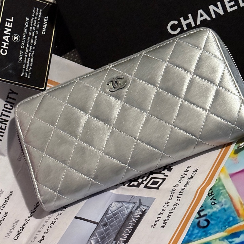 CHANEL Zip Around Long Quilted Leather Wallet. Priced to sale - Picture 3 of 13